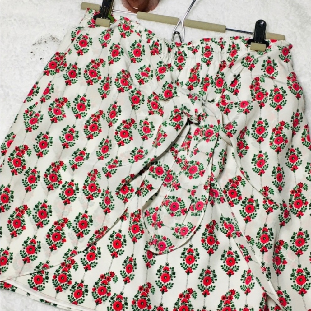CLUB MONACO FLOWERS SKIRT